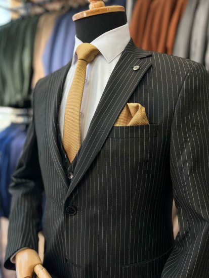 Костюм MAZALTOVMAN 3-ка Черный в полоску