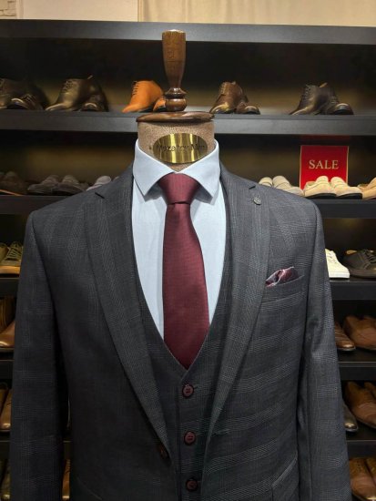 Костюм MAZALTOVMAN 3-ка Premium Серый в бордовую клетку