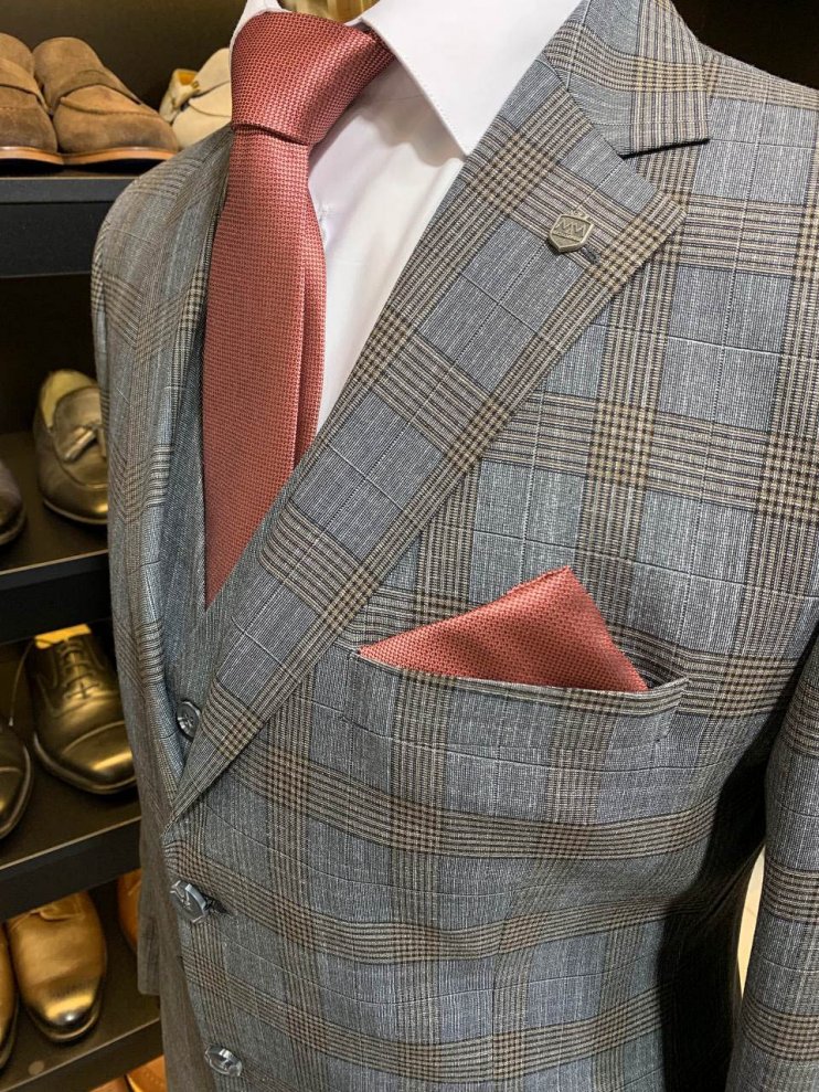 Костюм MAZALTOVMAN 3-ка Серый в клетку